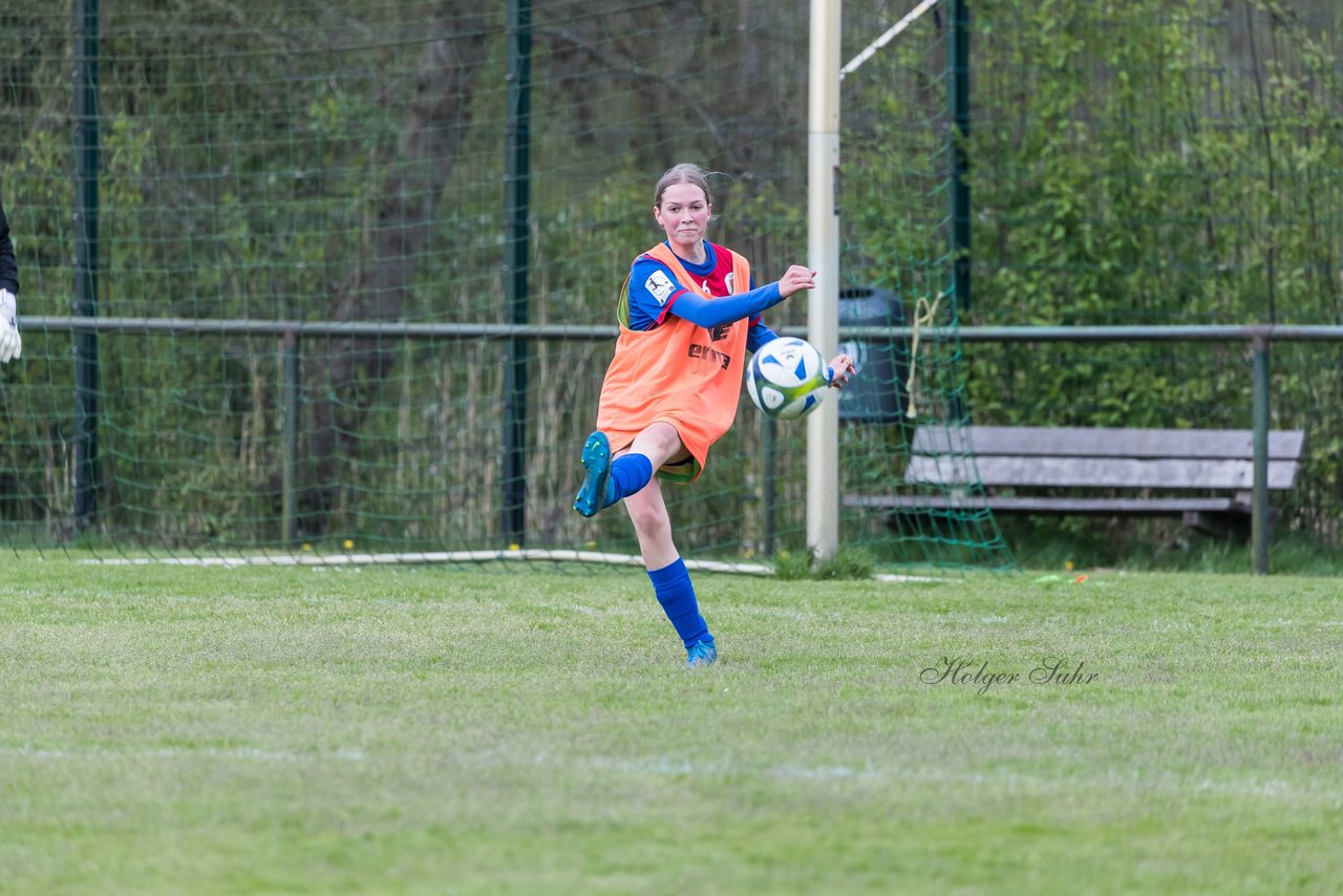 Bild 177 - wCJ VfL Pinneberg - Alstertal-Langenhorn : Ergebnis: 0:8